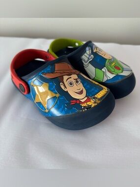 CROCS TOY STORY Size 11 Toddler Kids Boys Sandals DISNEY